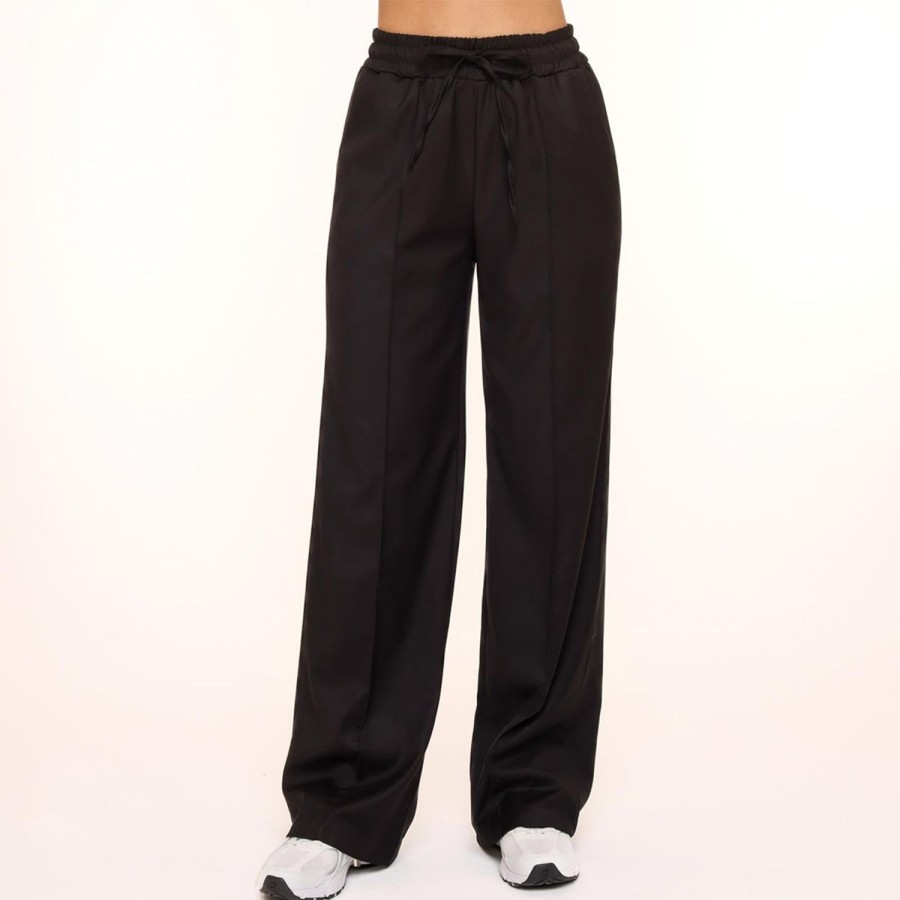 Olivia & Kate Trousers & Jeans | Black Elastic Seams-Pants