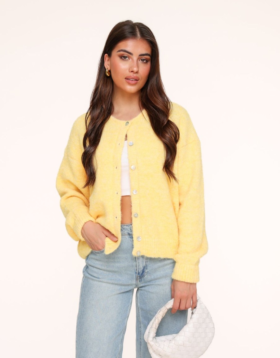 Olivia & Kate Cardigans | Light Yellow Basic Knitted-Cardigan