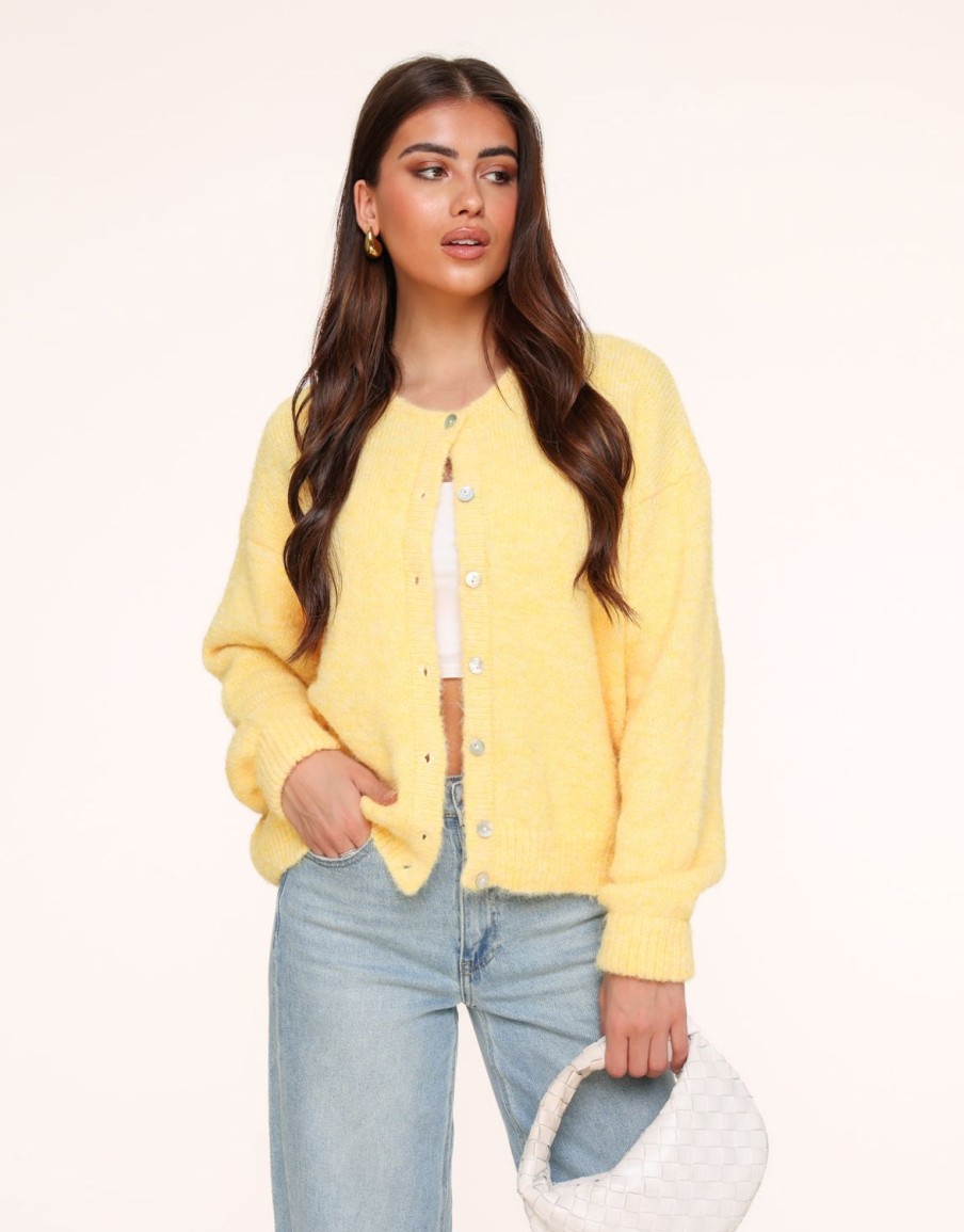 Olivia & Kate Cardigans | Light Yellow Basic Knitted-Cardigan